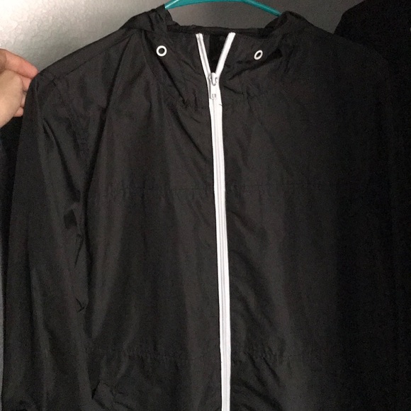 Black zip up jacket - Picture 1 of 2